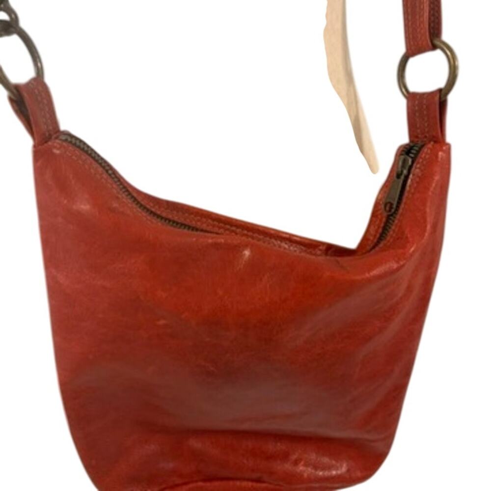 Kurier Red Leather Crossbody Bag Adjustable Strap Brass Hardware 12x11x6.5 - Picture 2 of 9